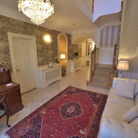 Herbert House ,v93 Rf64 3*