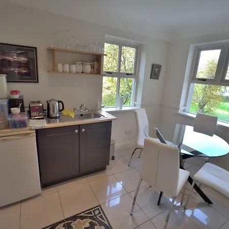 Herbert House ,v93 Rf64 Affittacamere