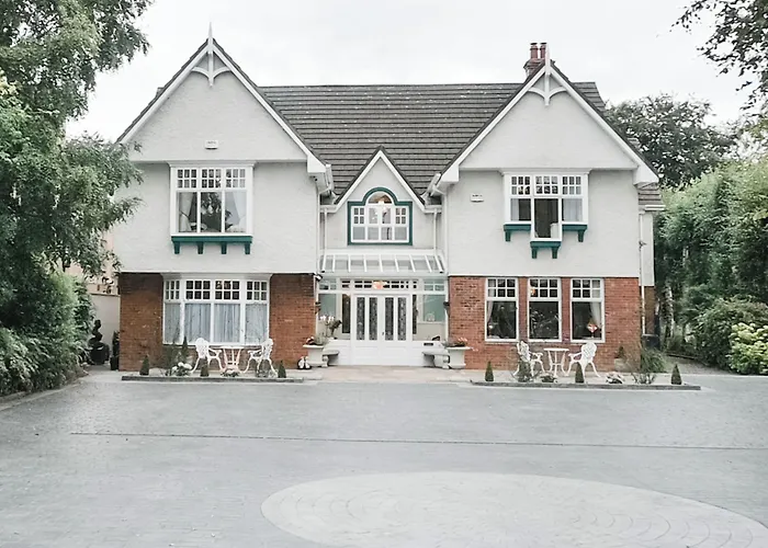 Herbert House ,v93 Rf64 Guest house