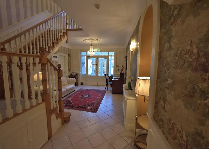 Herbert House ,v93 Rf64 Килларни